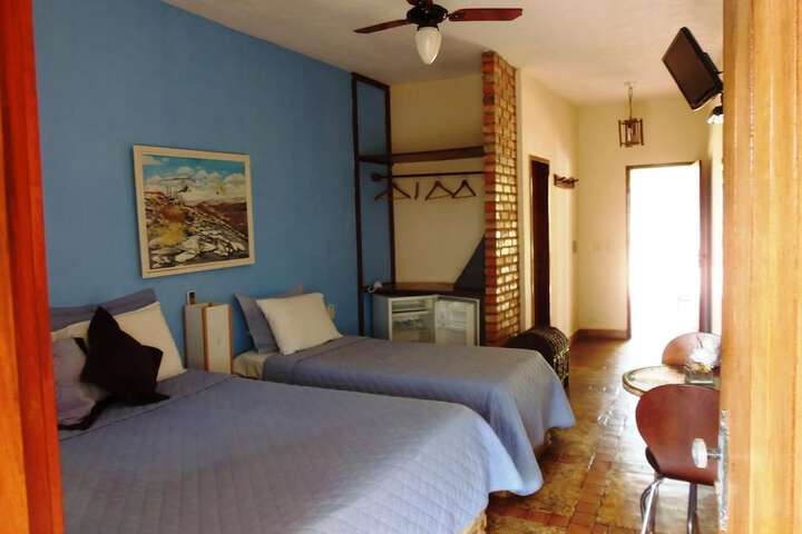Room 1 of 14