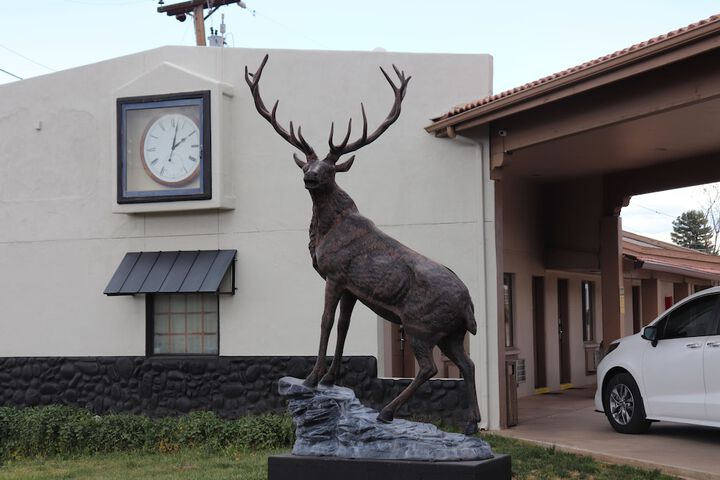 Hotel Entry