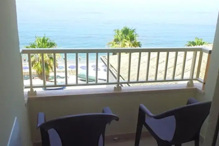Terrace/Patio 7 of 12