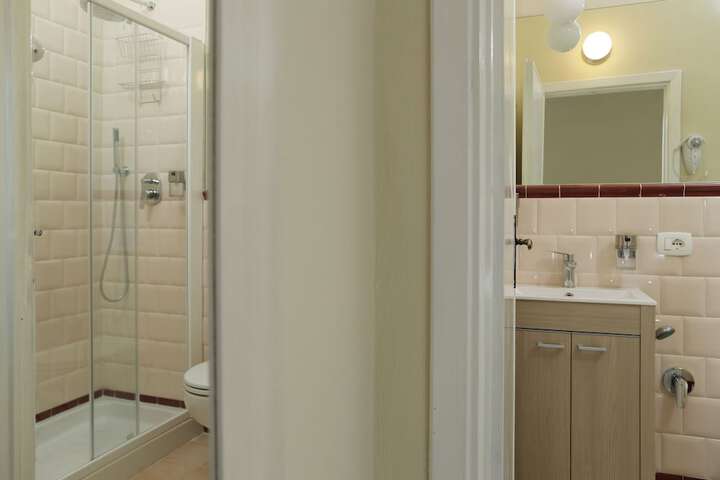 Room 13 of 51