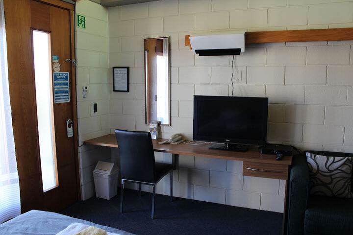 Room 5 of 39