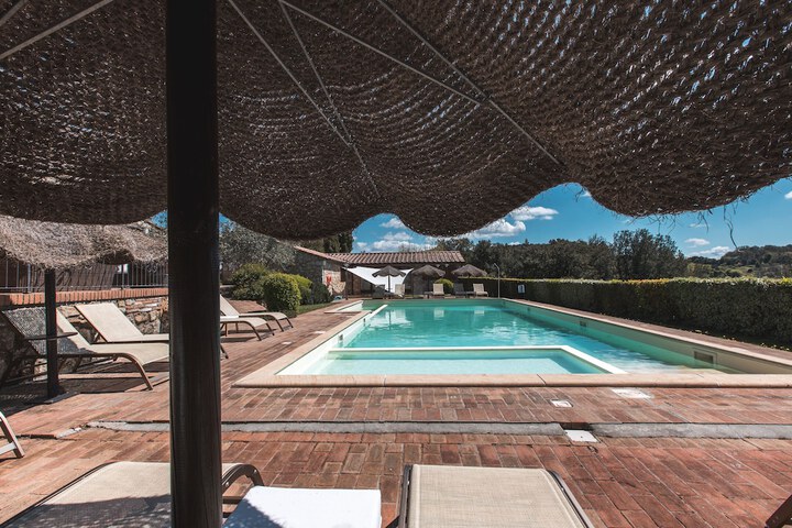 Pool 42 of 66