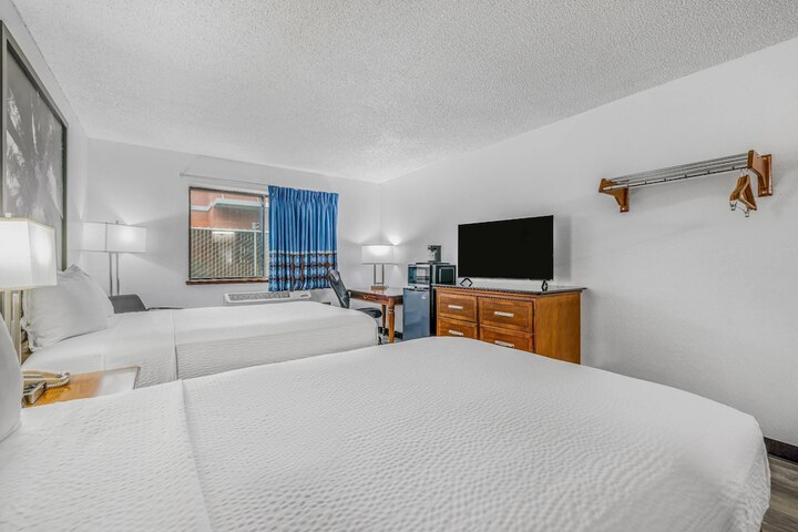 Room 5 of 27