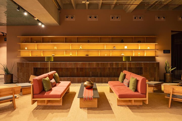 Hotel Interior 6 of 137