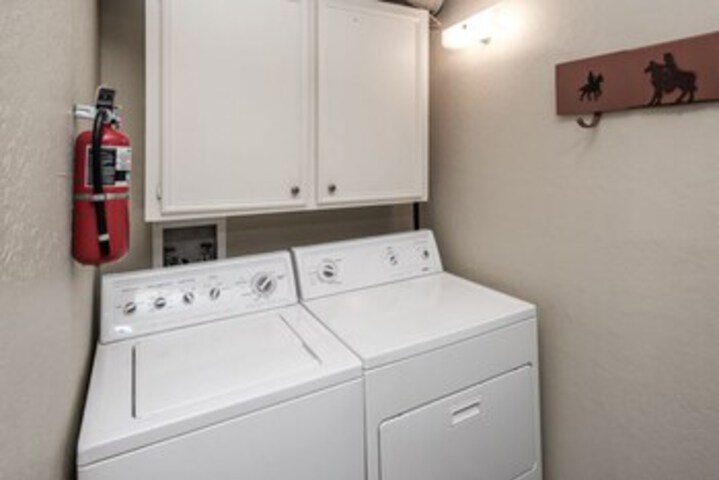 Room 11 of 28