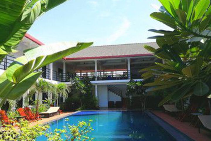 Huylin Angkor Boutique