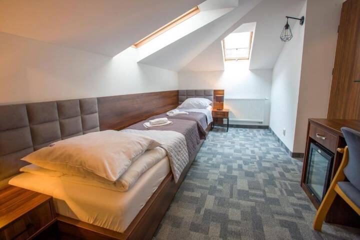Room 47 of 73