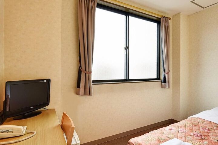 Room 19 of 70