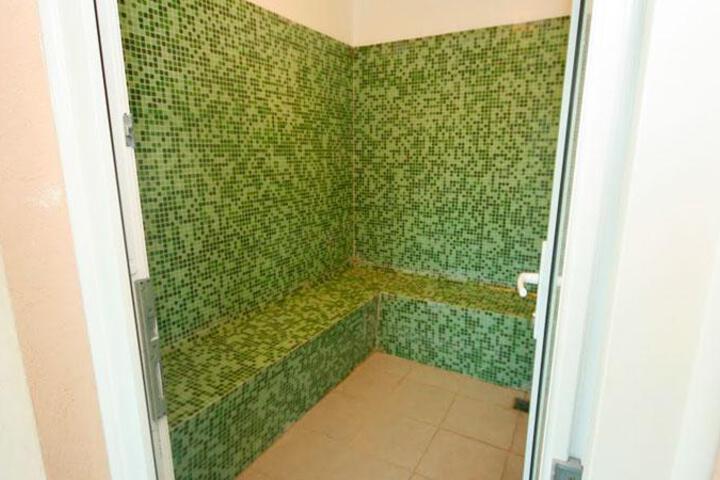 Room 18 of 45