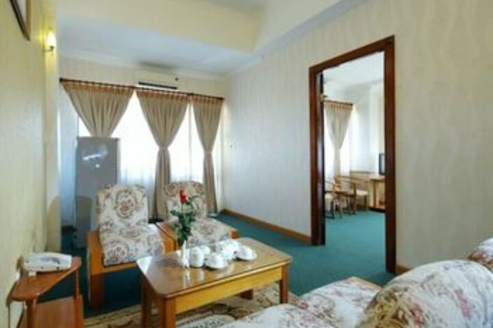 Room 47 of 68