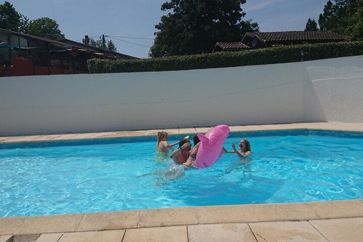 Pool 28 of 34