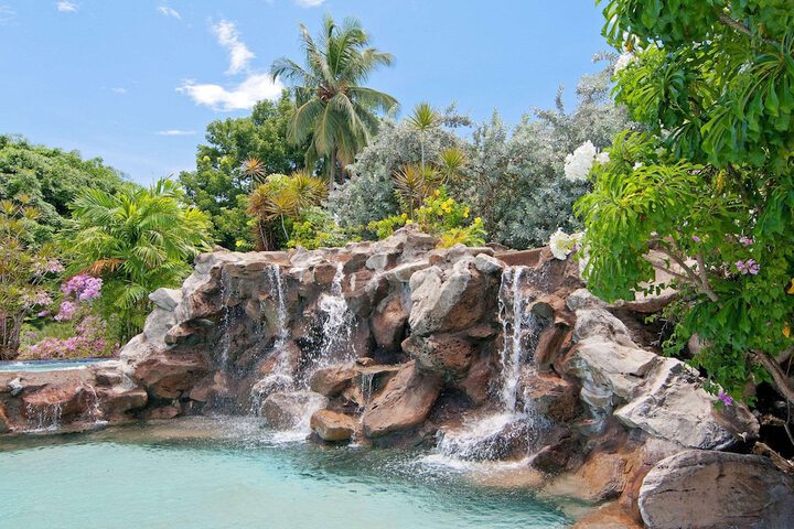 Pool Hotel