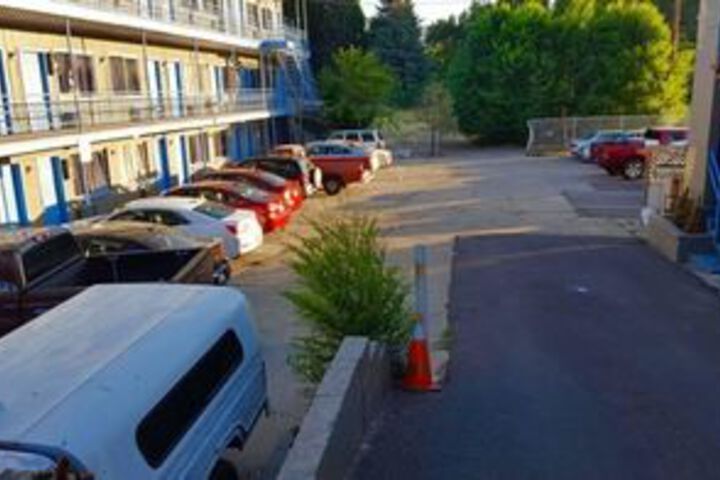 Property Grounds 39 of 39