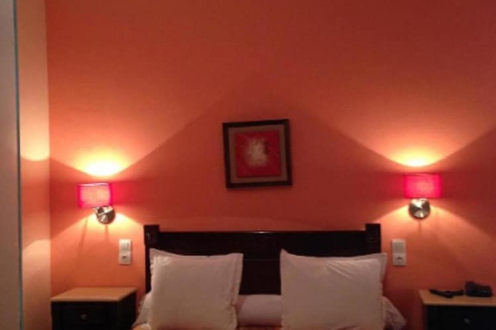 Room 16 of 31