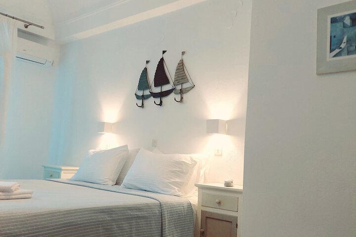 Room 15 of 46