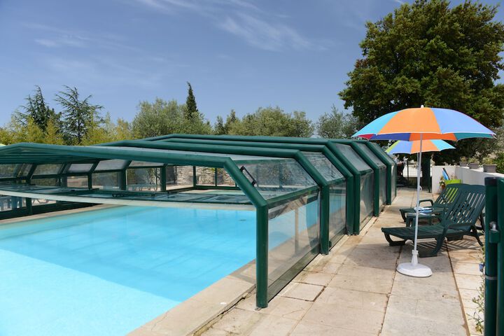 Hotel Pool