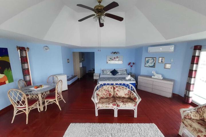 Room 21 of 56