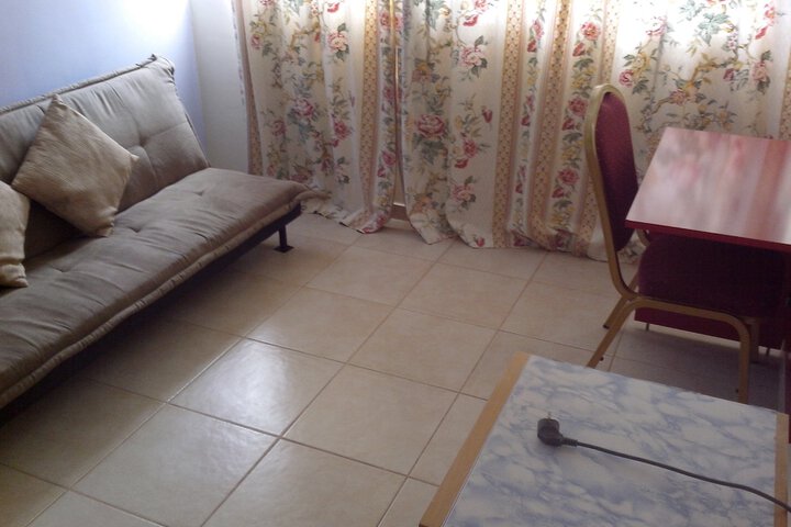 Room 16 of 22