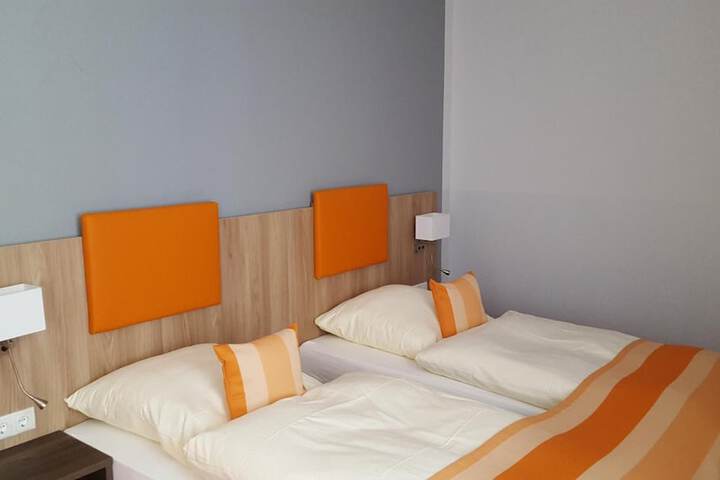 Room 15 of 61
