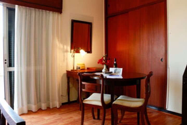 Room 29 of 33