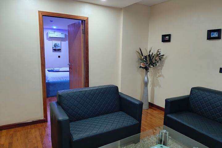 Room 46 of 77