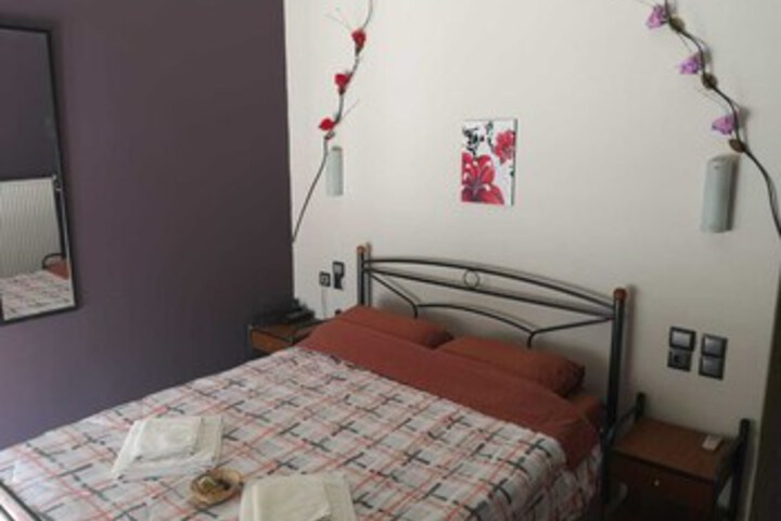 Room 34 of 60