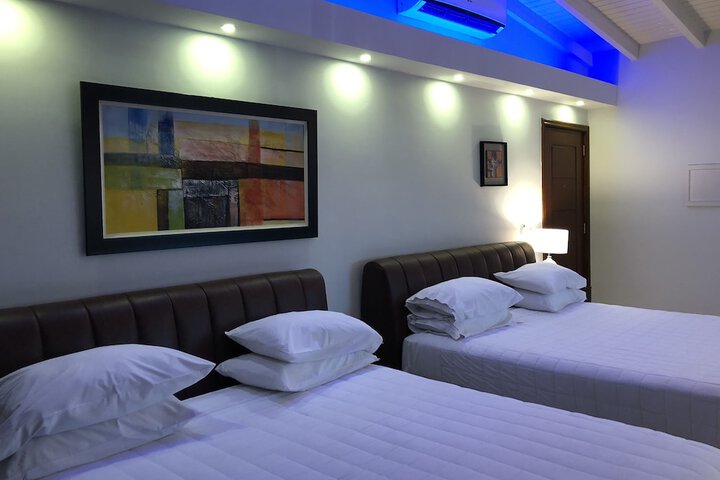 Room 18 of 68