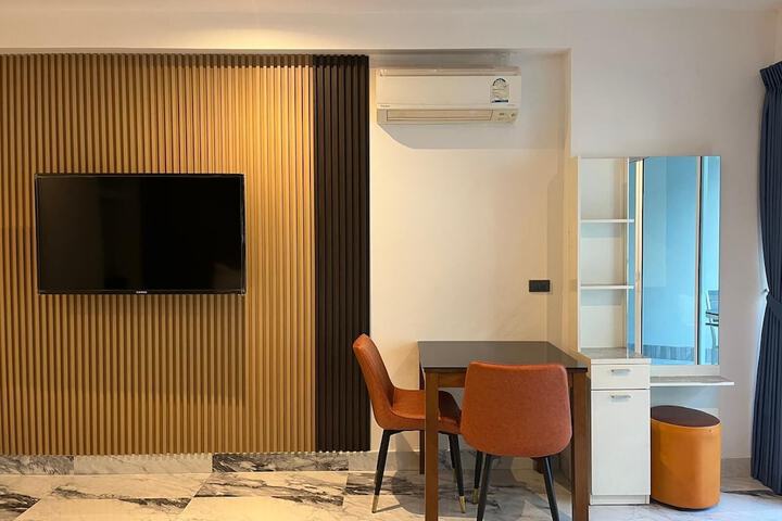Room 19 of 73
