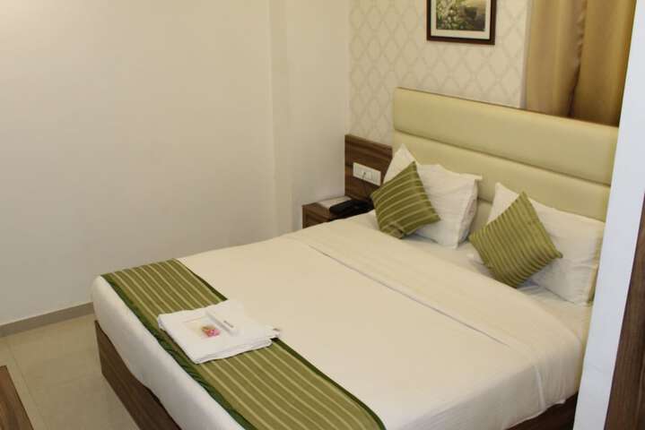 Room 7 of 21