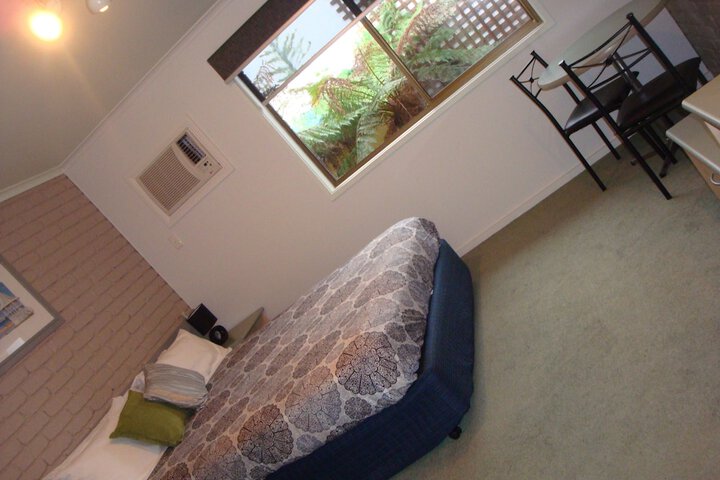 Room 34 of 51