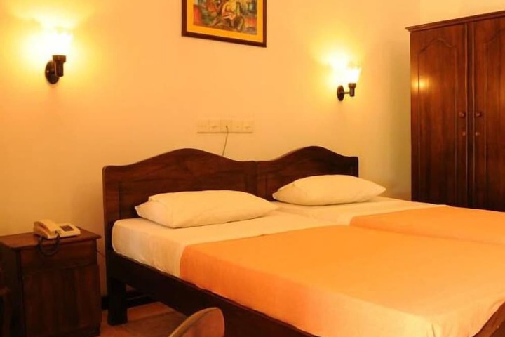 Room 16 of 64