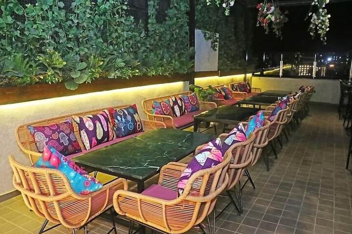 Terrace/Patio 8 of 11