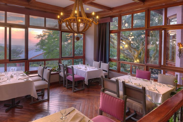Dining 44 of 67