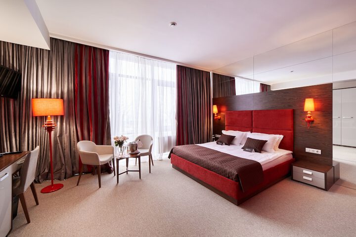 Room 29 of 74