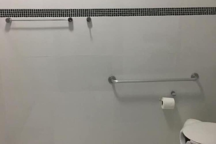 Room 30 of 44