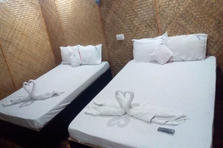 Room 22 of 35