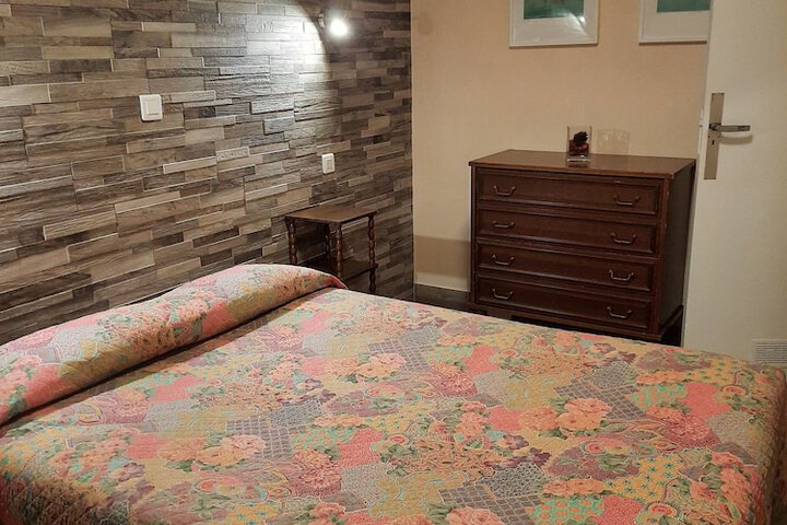 Room 10 of 51