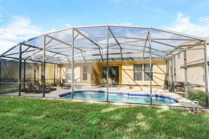 Property Grounds 31 of 63