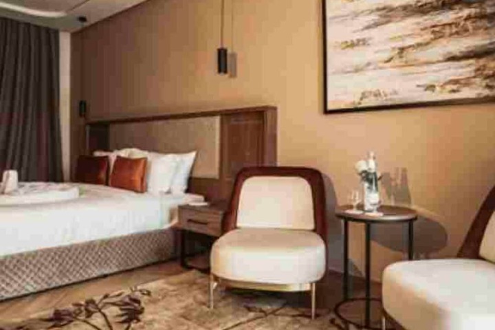 Room 2 of 9