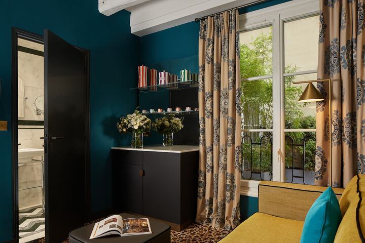 Room 30 of 58