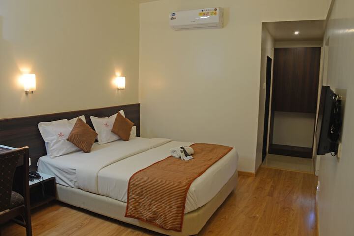 Room 14 of 35