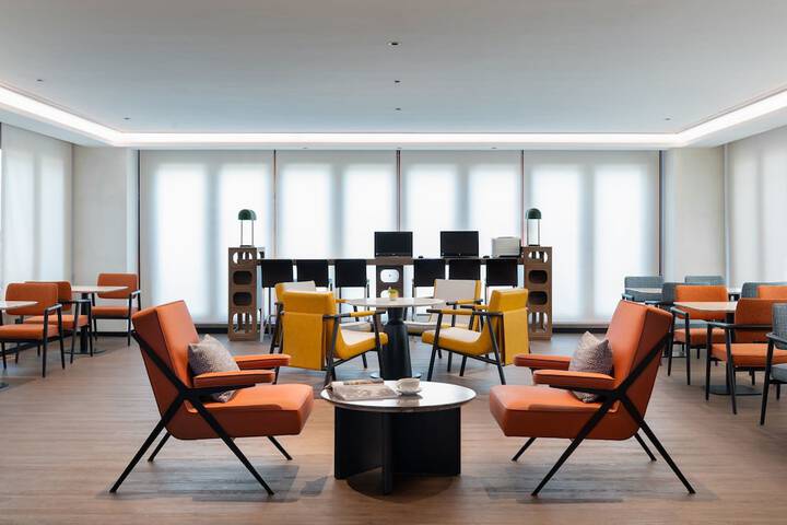 Guest Lobby