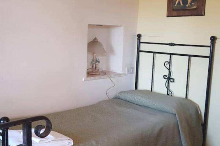 Room 21 of 58