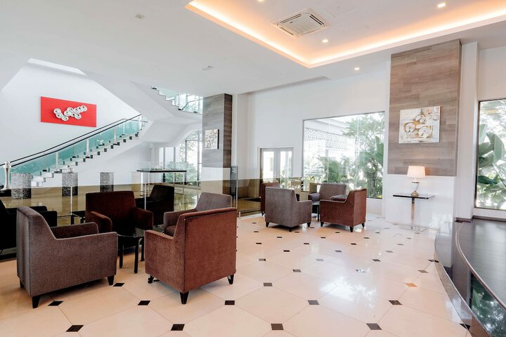 Lobby Entry