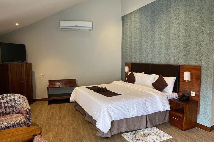 Room 15 of 49