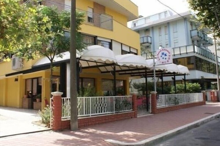 Hotel 59 of 73