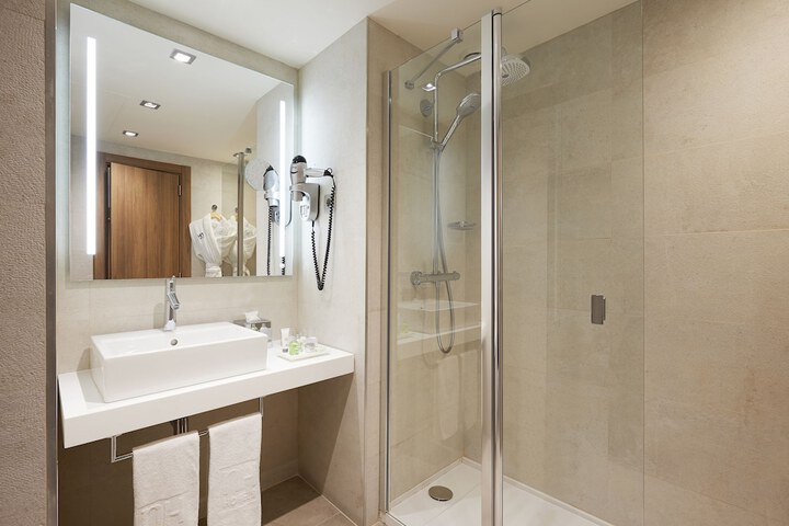 Bath Interior