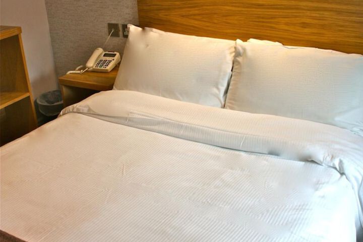 Room 15 of 41