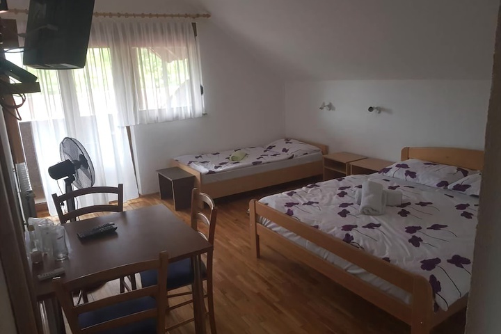 Room 2 of 12