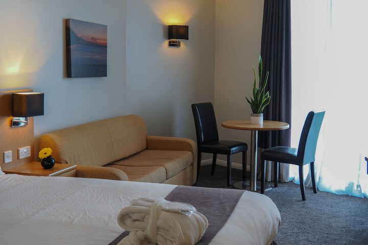 Room 15 of 57